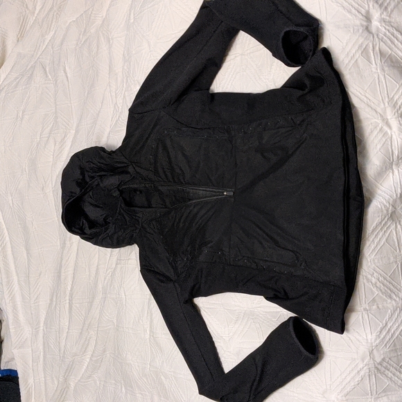 Lulu Lemon Jacket - Picture 1 of 6